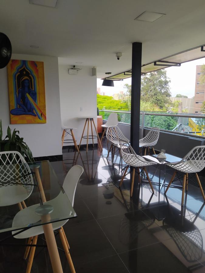 Hotel Aura Medellín Extérieur photo